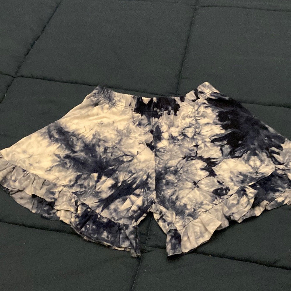 Adorable tie-dye shorts
